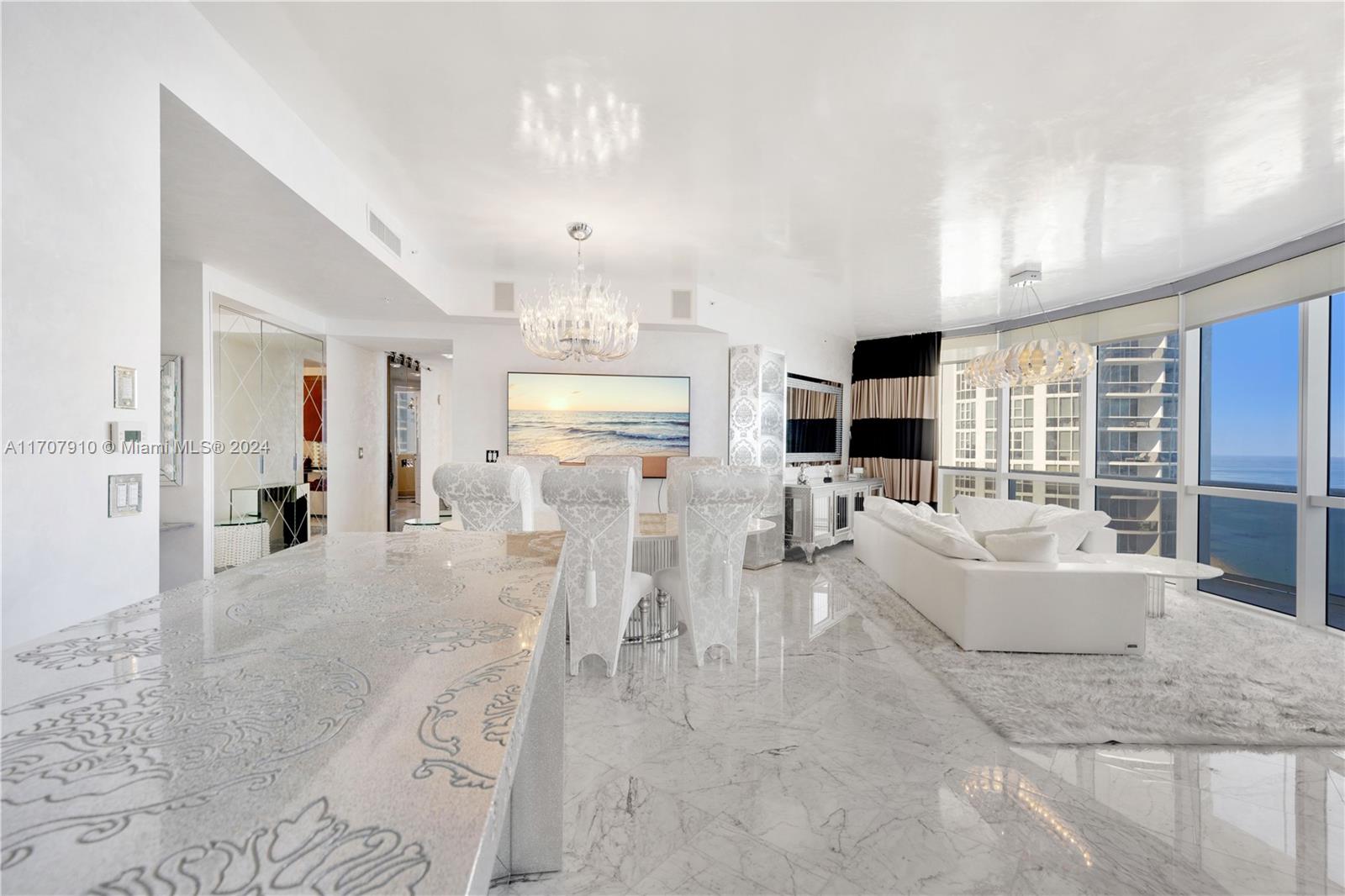 TRUMP PALACE CONDO - Residential