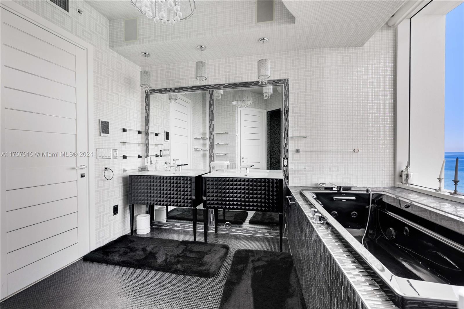 TRUMP PALACE CONDO - Residential
