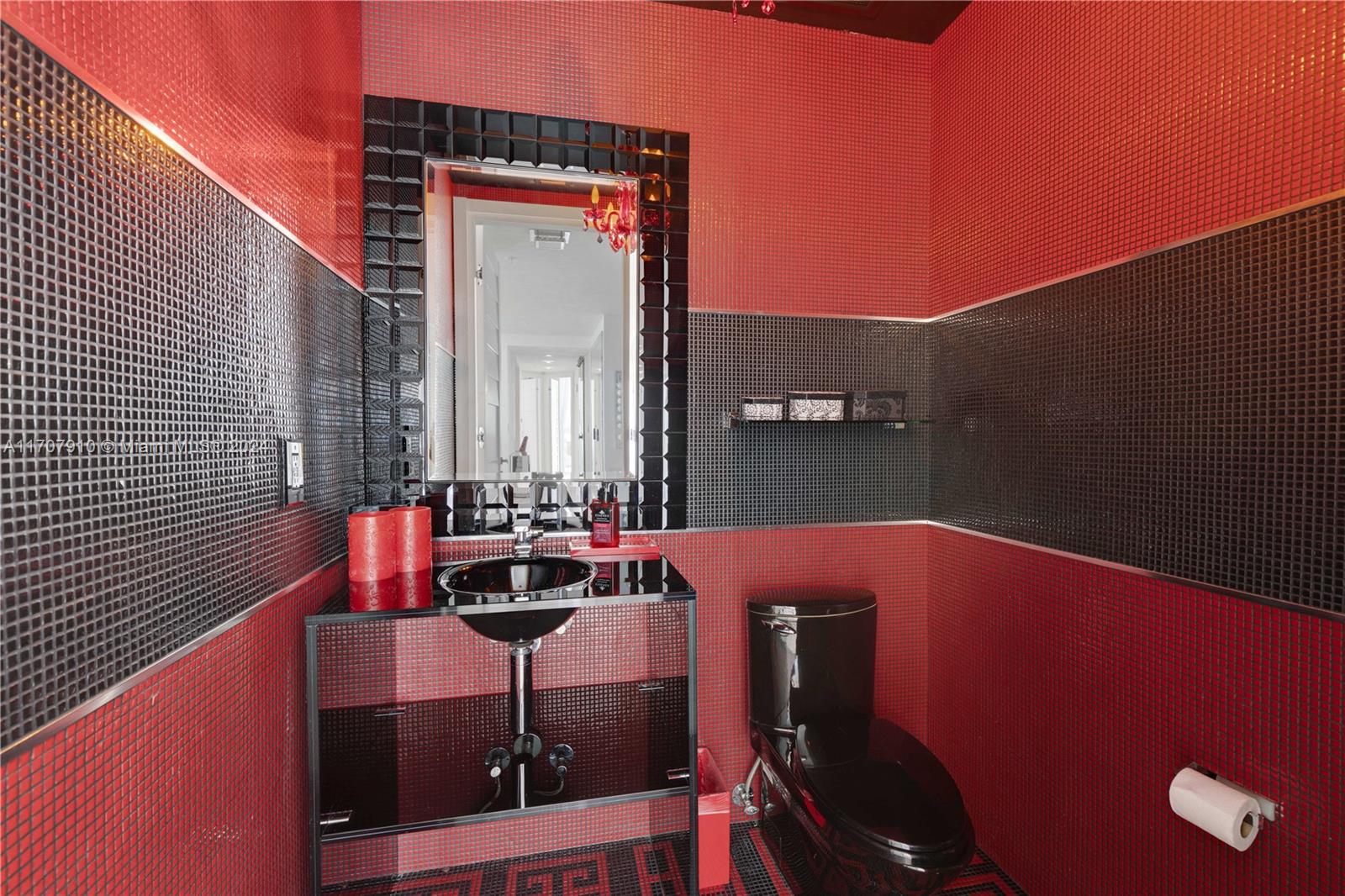 TRUMP PALACE CONDO - Residential