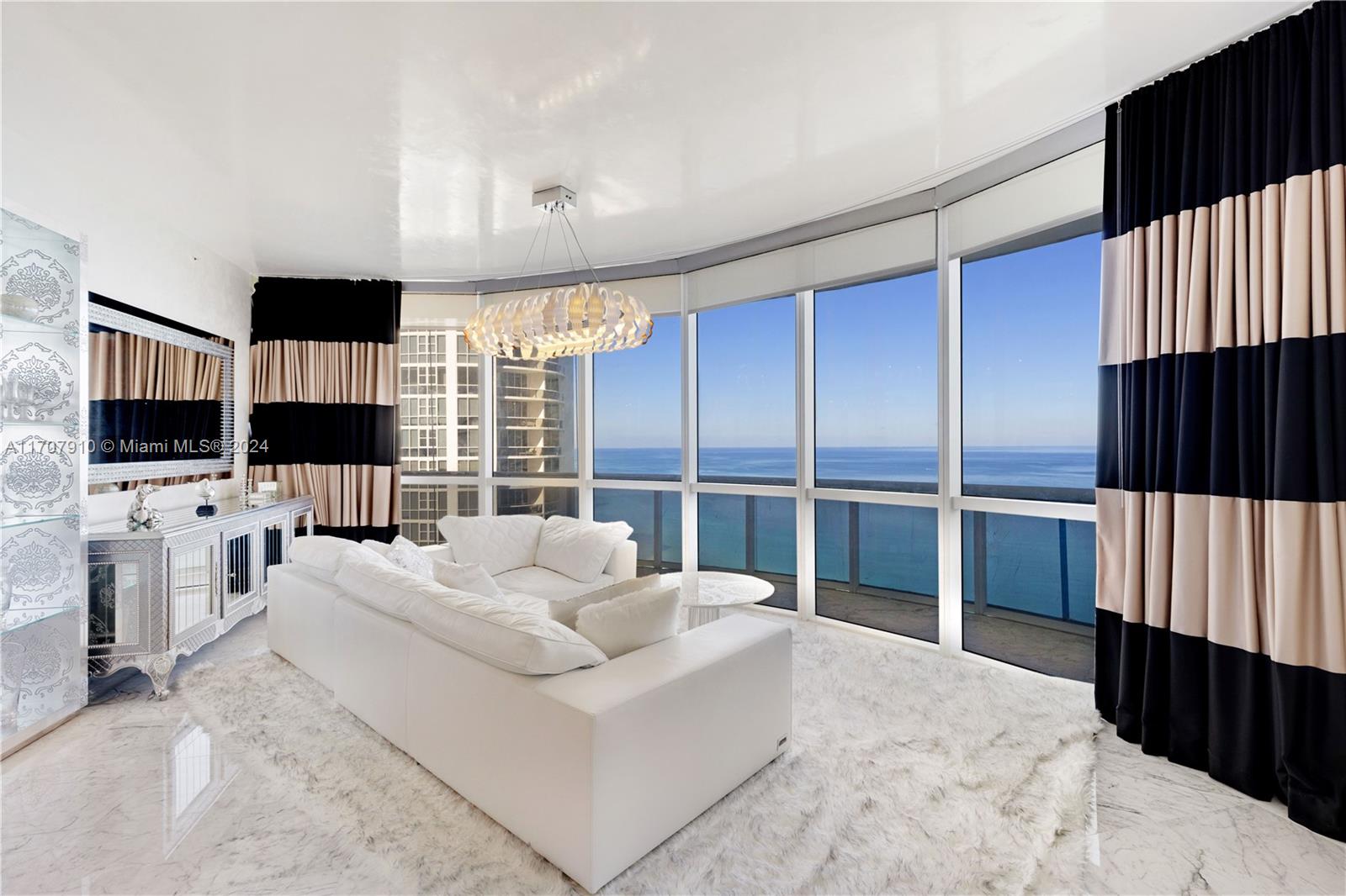 18101 Collins Ave 4609