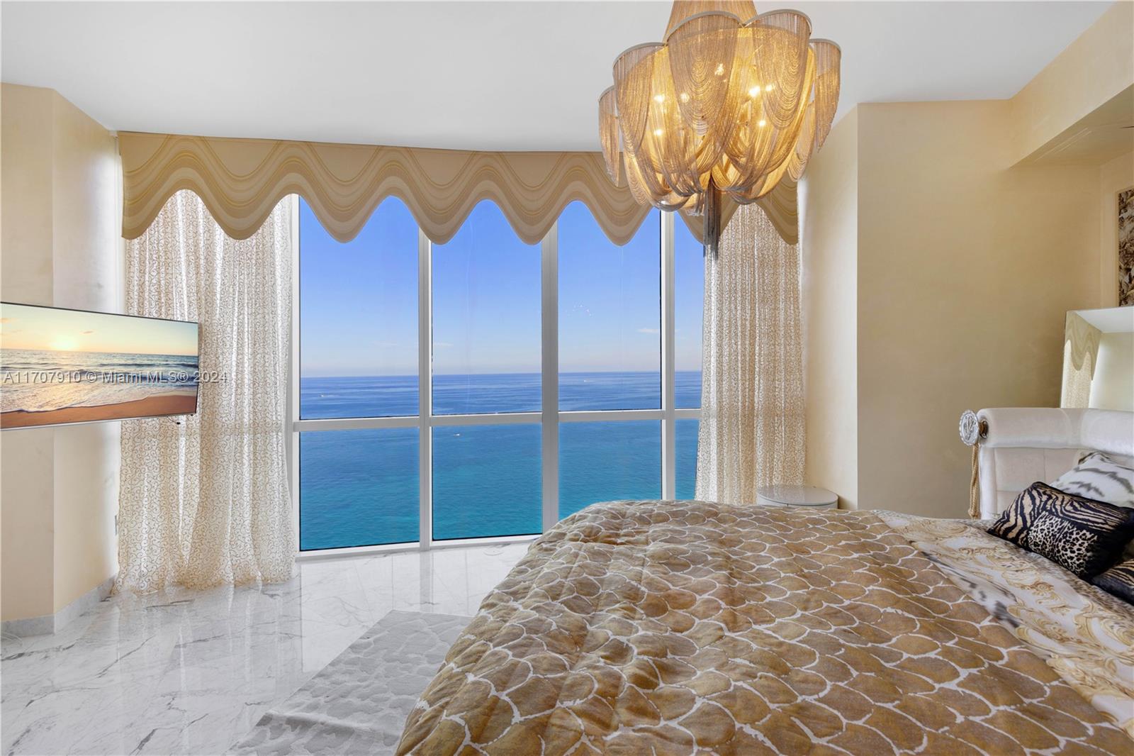TRUMP PALACE CONDO - Residential