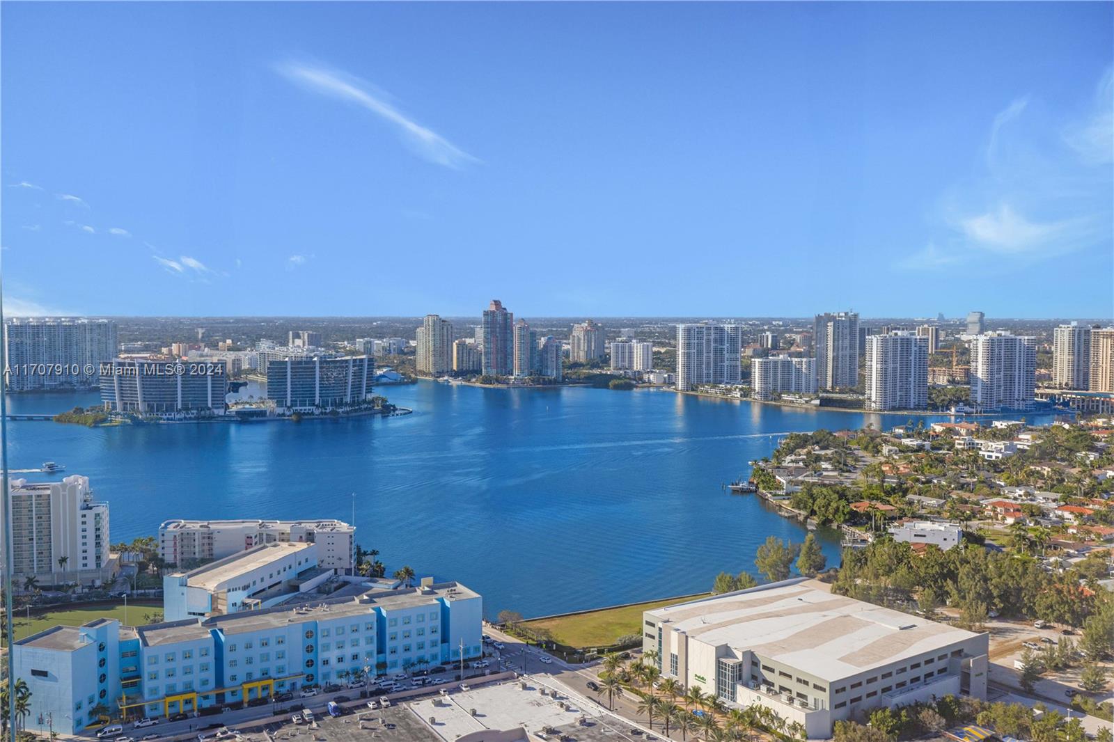 TRUMP PALACE CONDO - Residential