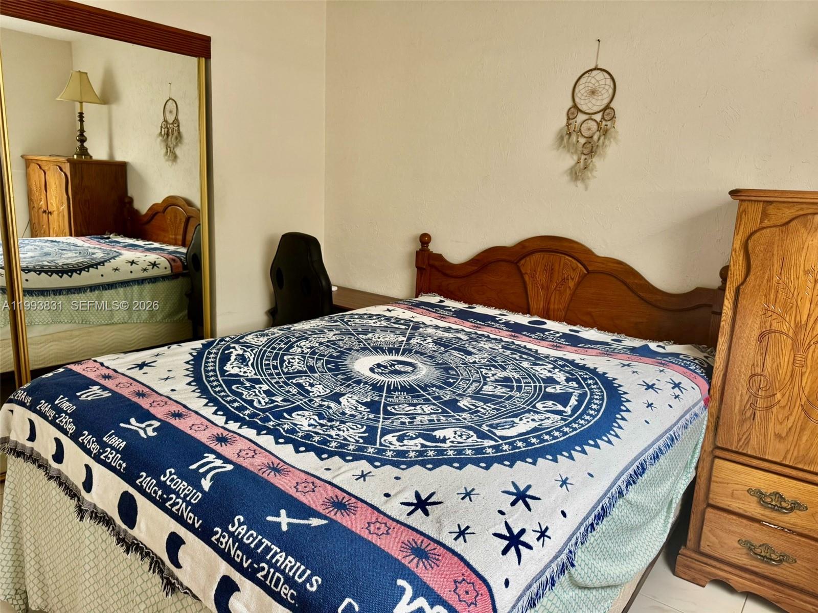 WARRENTON HOUSE CONDO - Residential