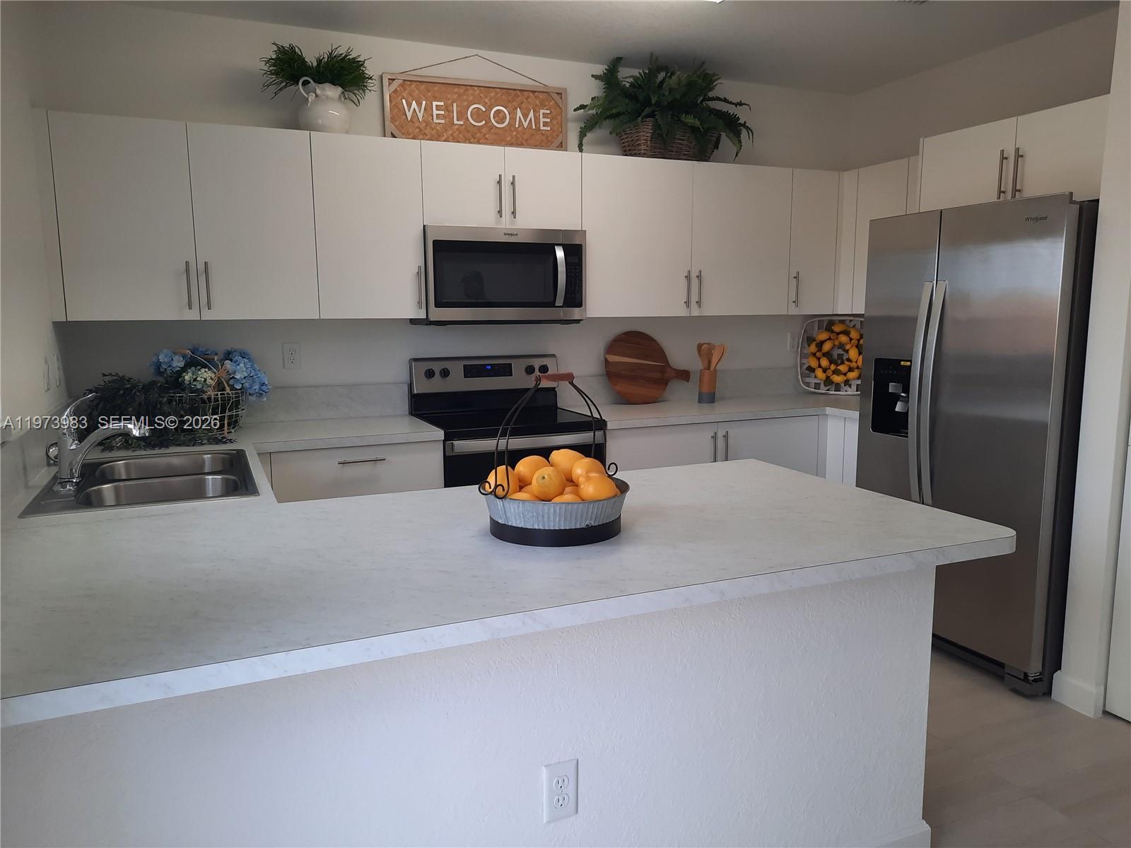 FOREST PARK VILLAS - Residential