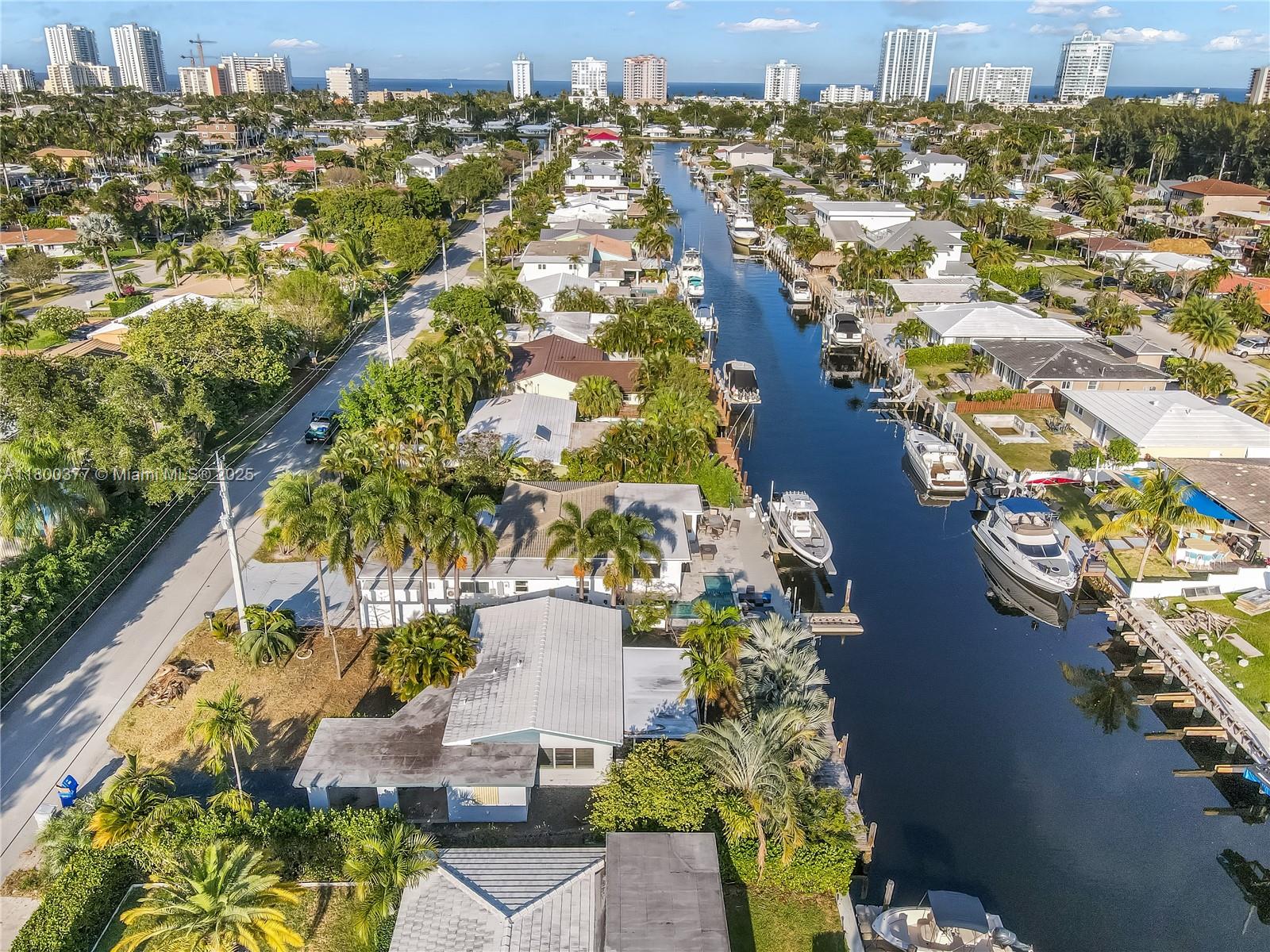 POMPANO ISLES - Residential