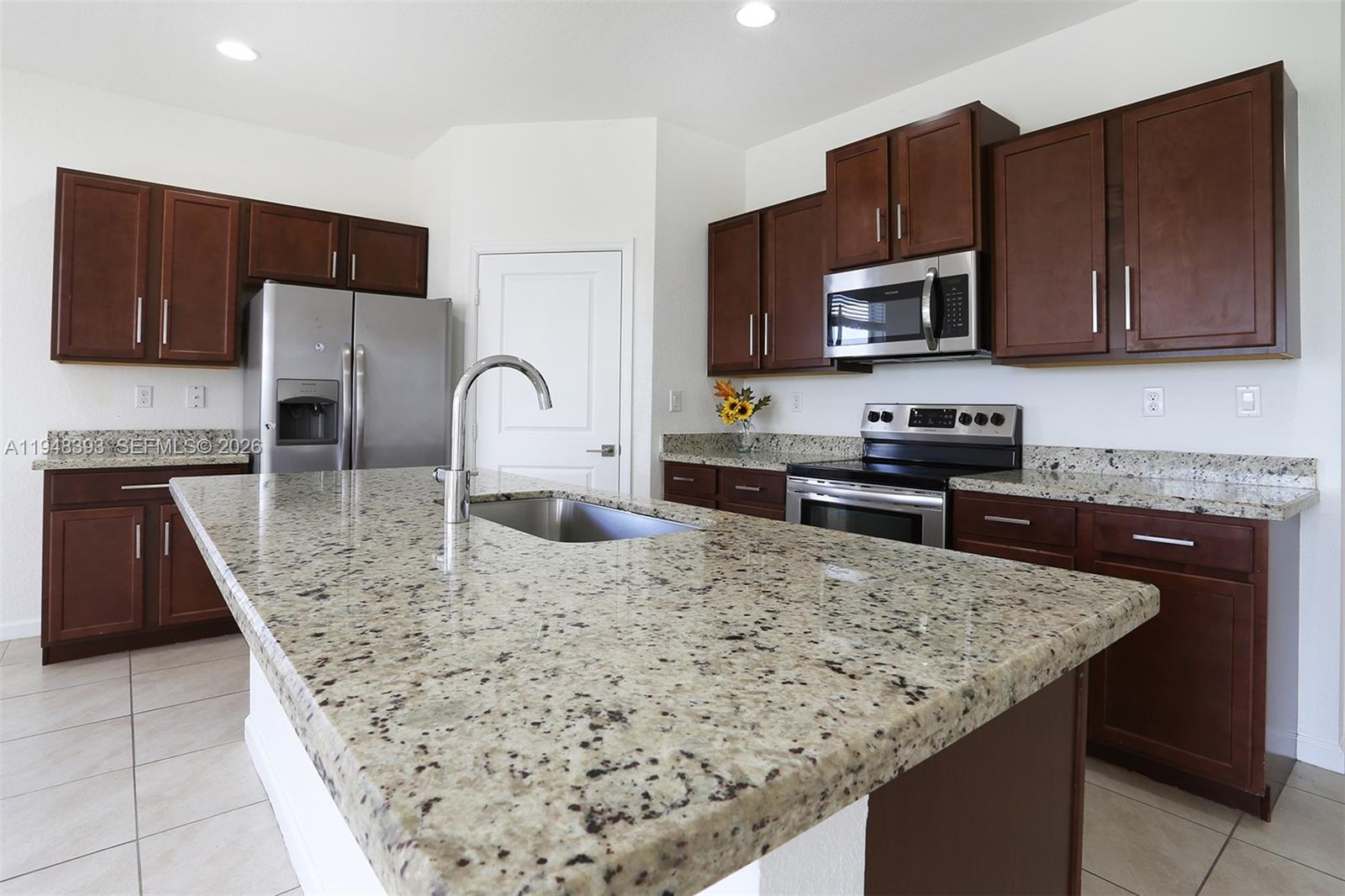 A H AT TURNPIKE SOUTH SEC - Residential