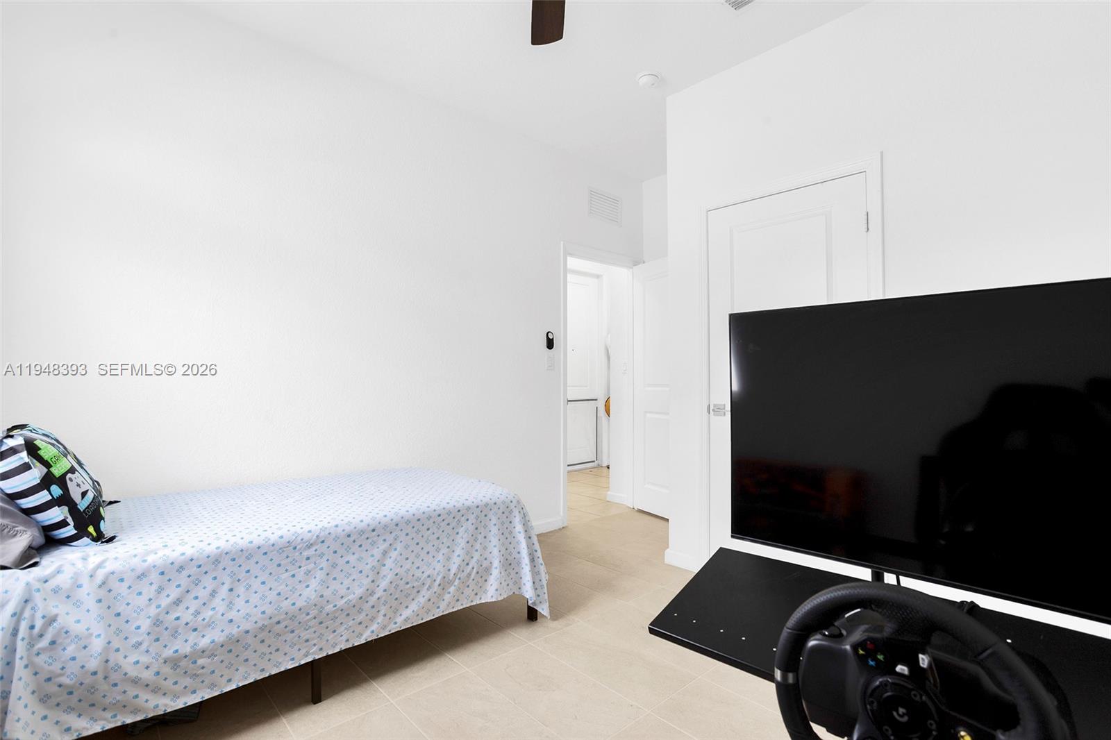 A H AT TURNPIKE SOUTH SEC - Residential