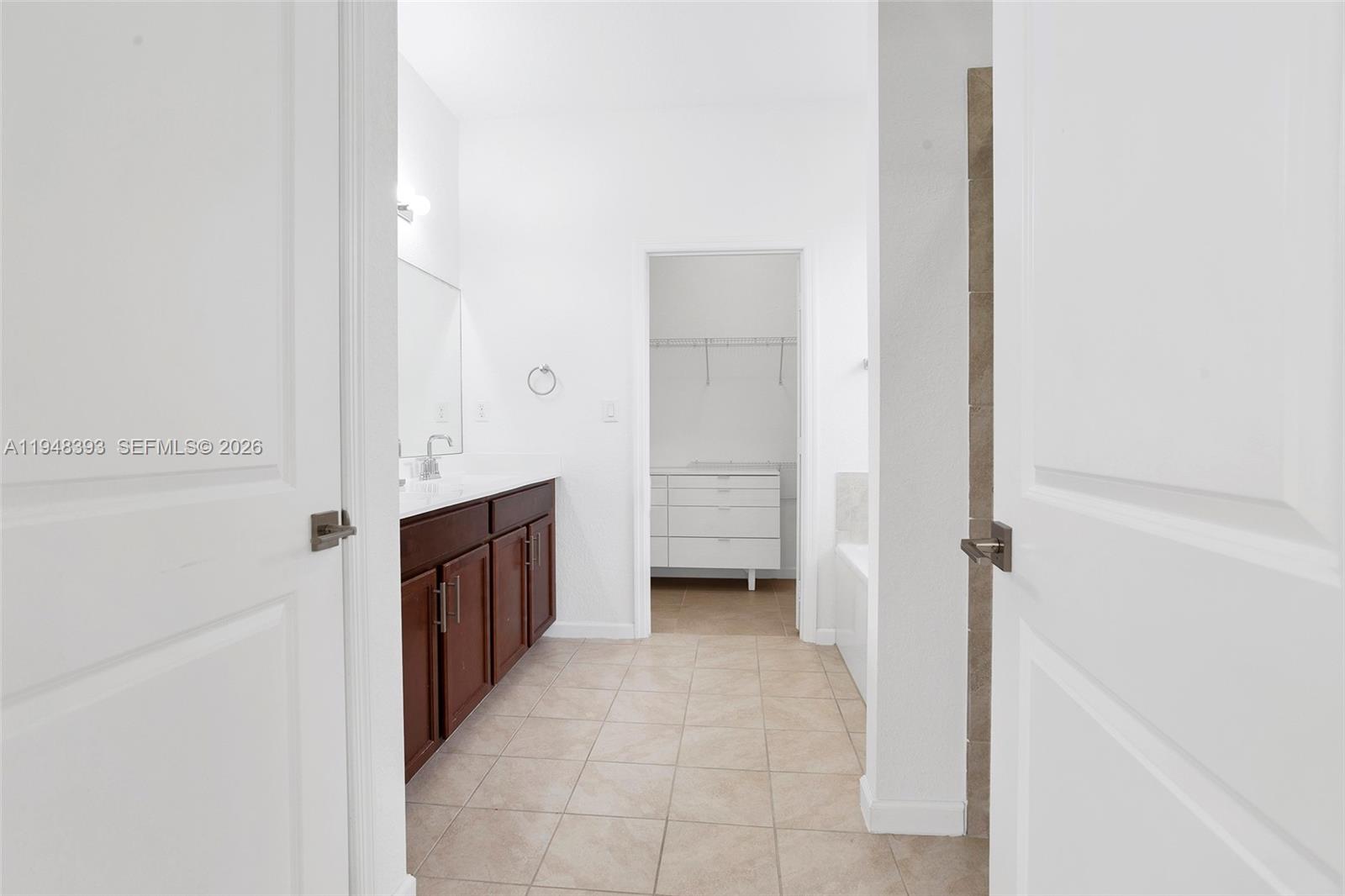 A H AT TURNPIKE SOUTH SEC - Residential