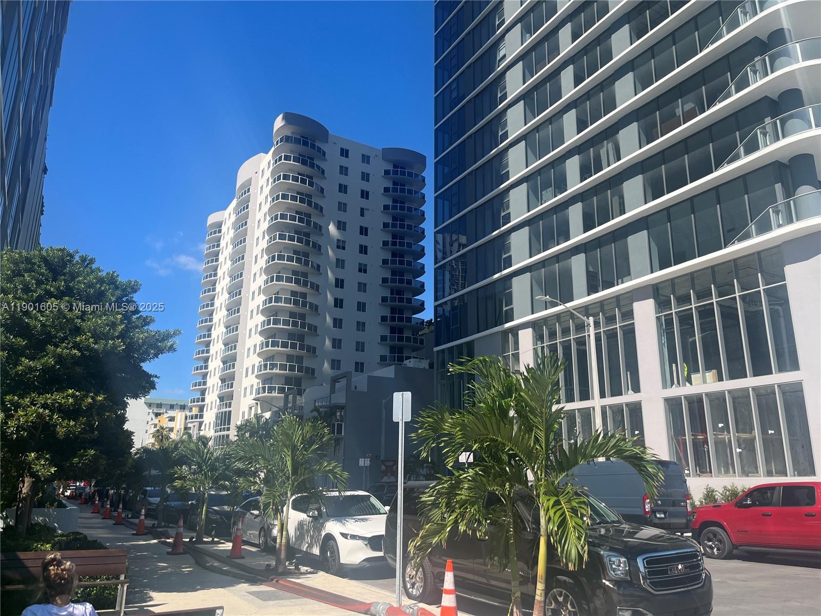 23 BISCAYNE BAY CONDO - Residential Lease