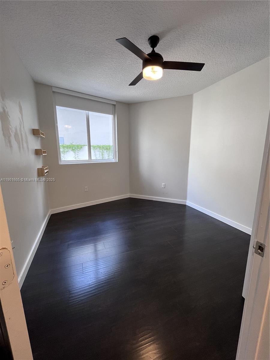 23 BISCAYNE BAY CONDO - Residential Lease