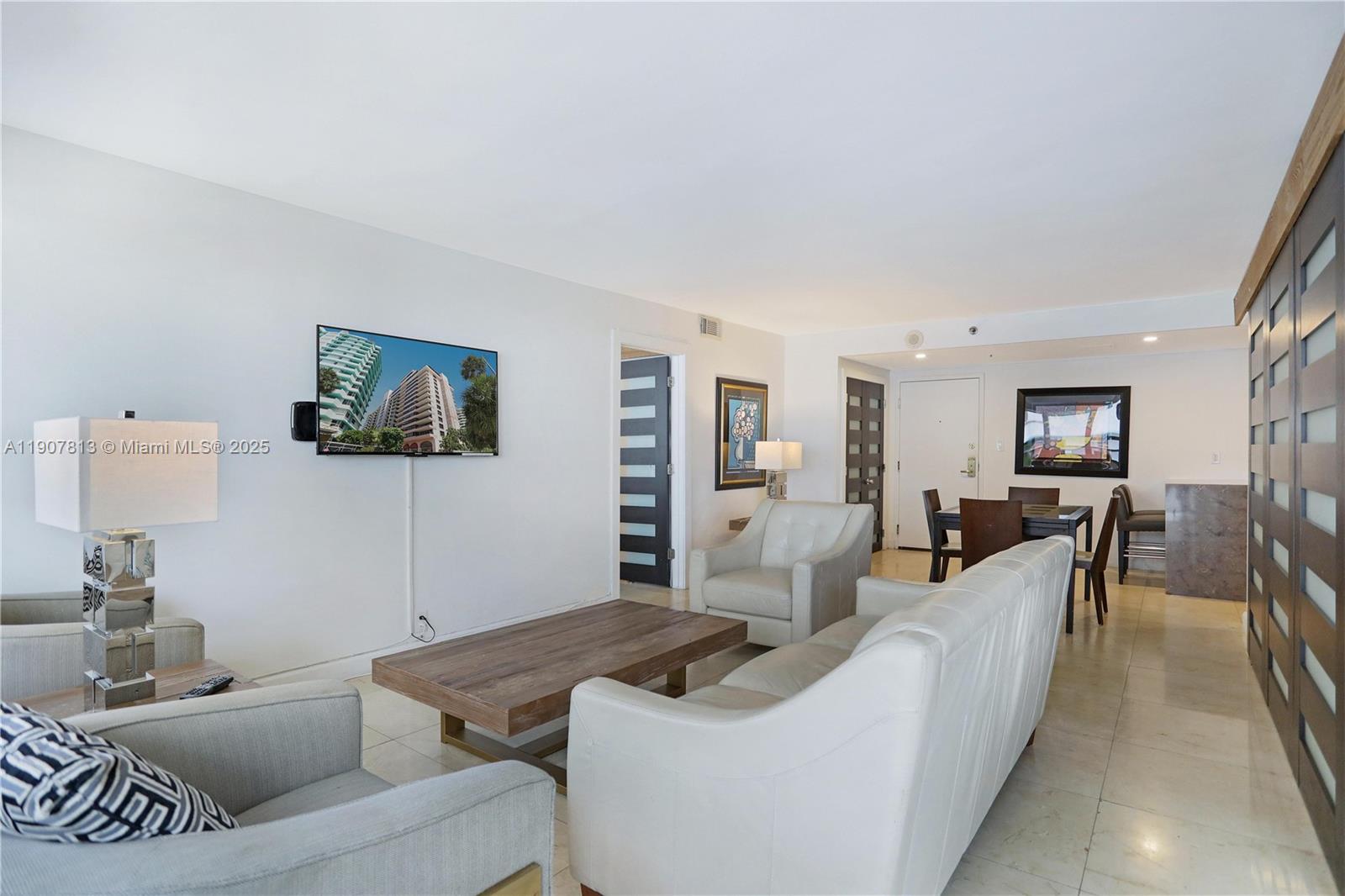 THE ALEXANDER CONDO - Residential