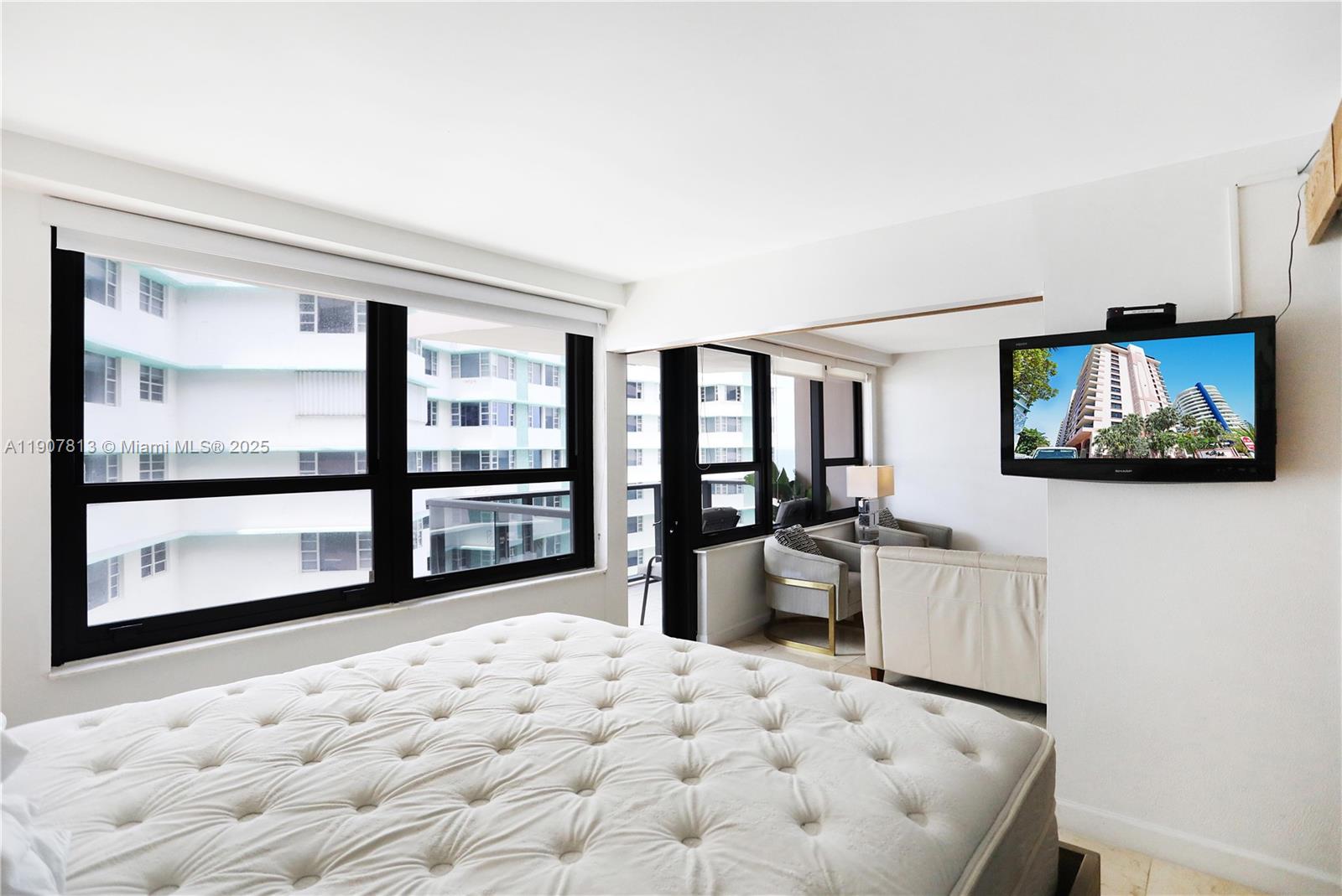 THE ALEXANDER CONDO - Residential