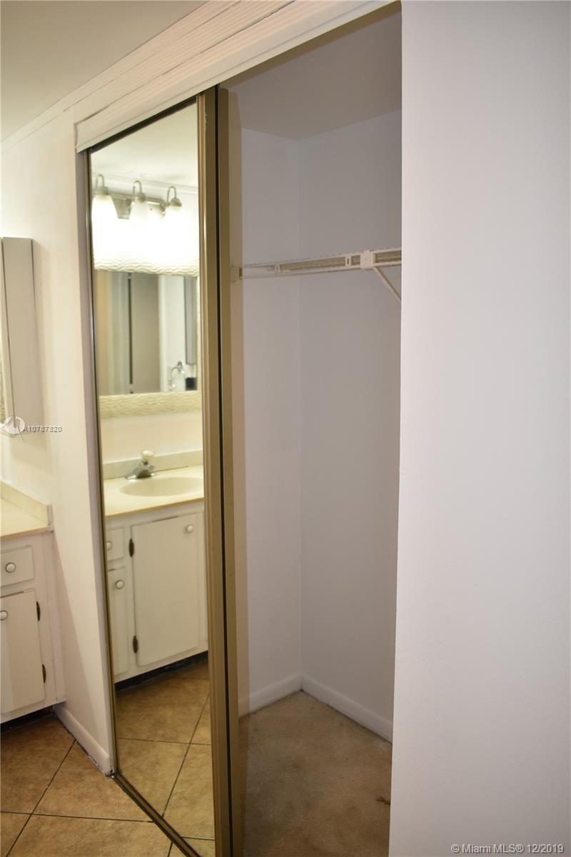 CONCORD VILLAGE 6 CONDO - Residential
