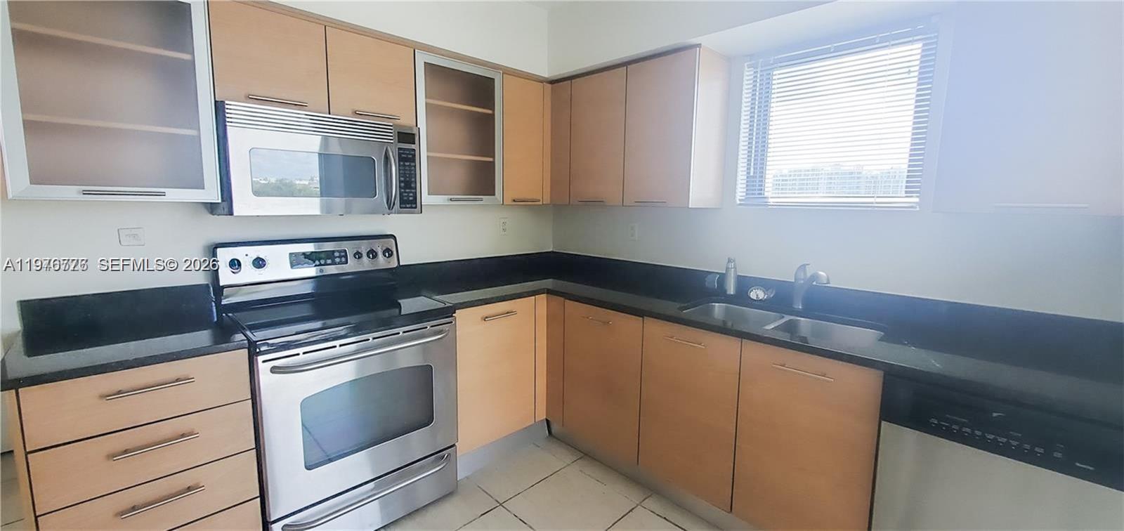 3300 NE 191st St 501