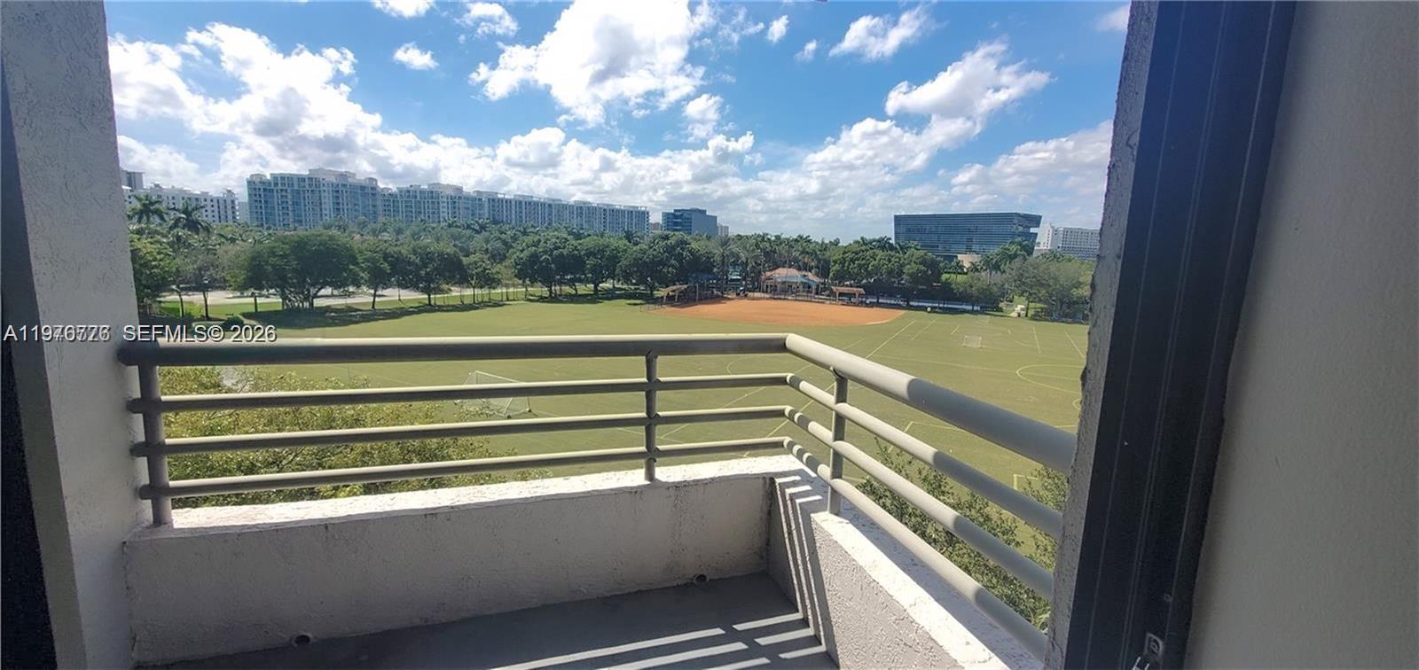 PARC CENTRAL AVENTURA SOU - Residential