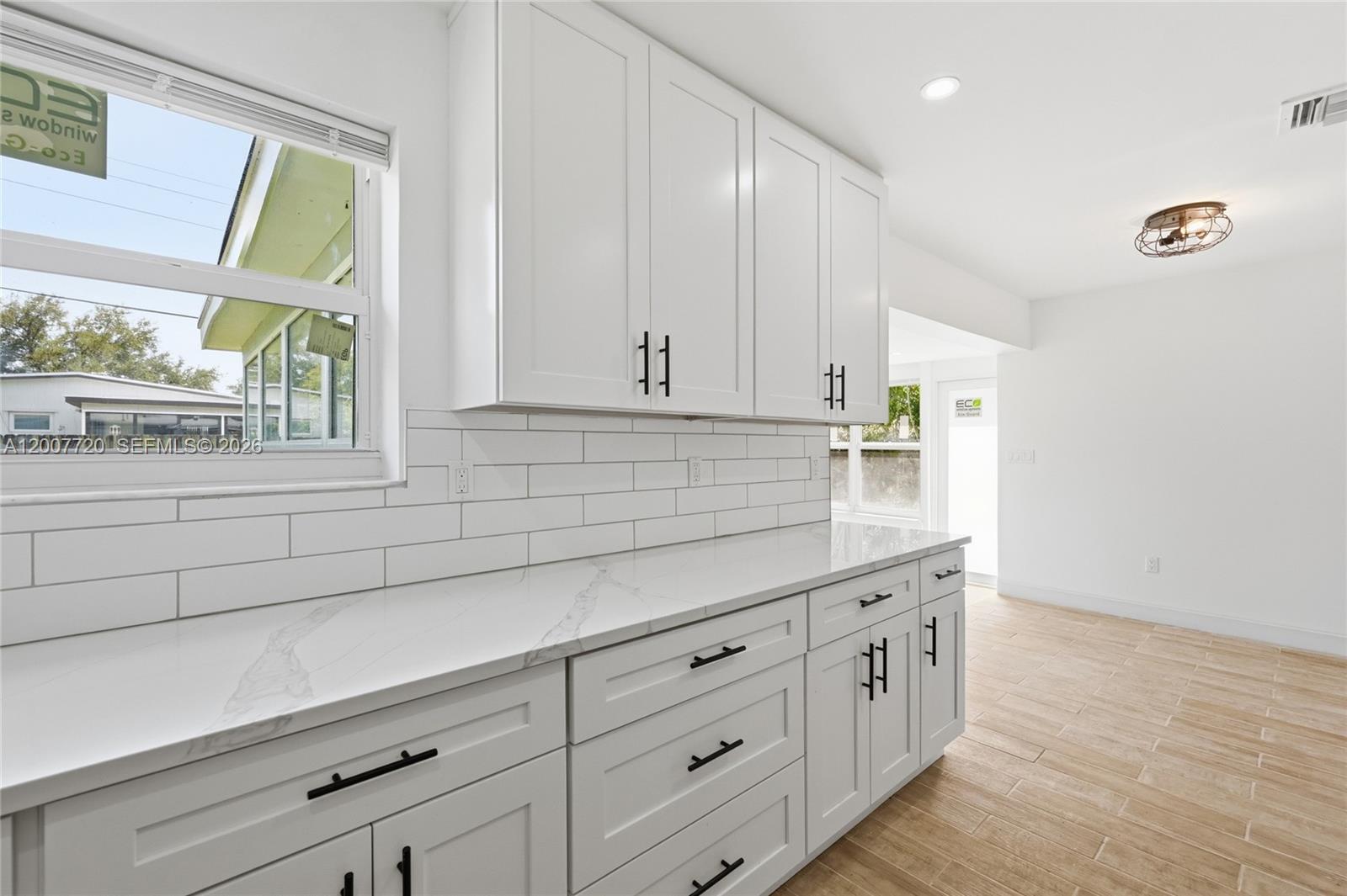 PLANTATION SUNRISE HEIGHT - Residential