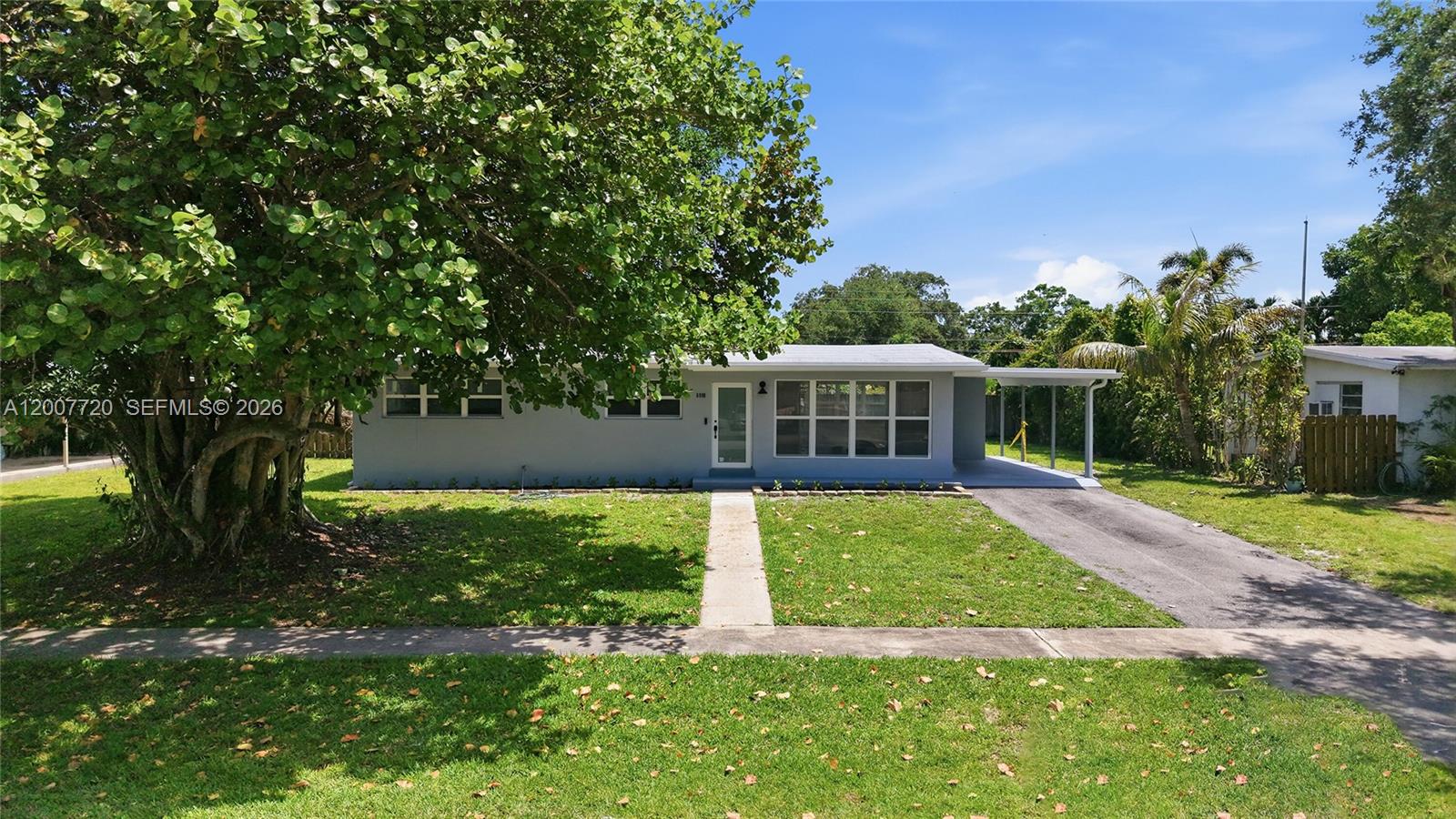 PLANTATION SUNRISE HEIGHT - Residential