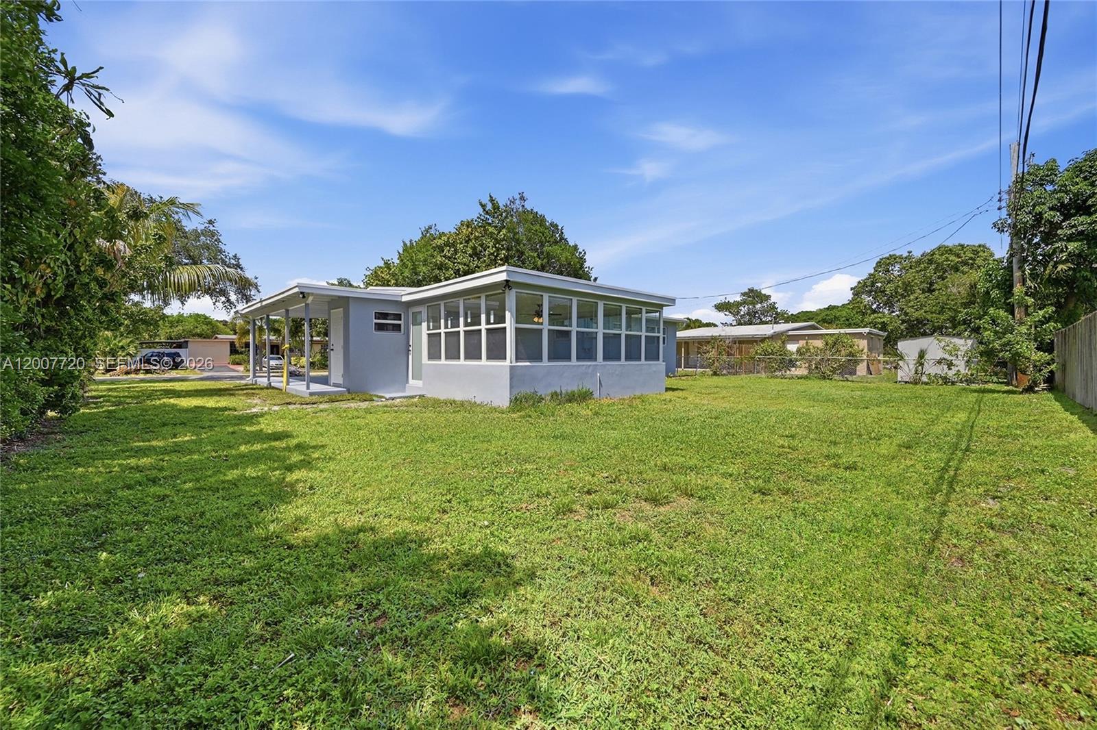 PLANTATION SUNRISE HEIGHT - Residential