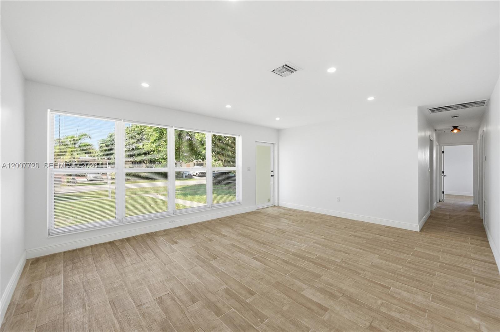PLANTATION SUNRISE HEIGHT - Residential