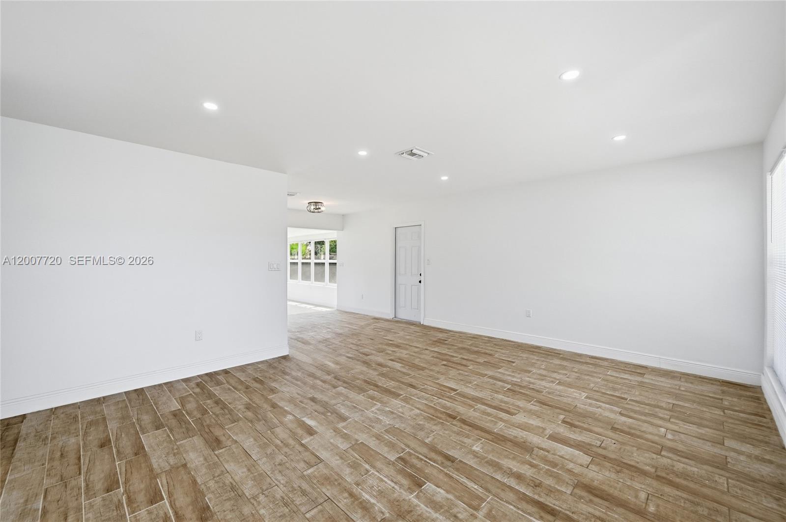 PLANTATION SUNRISE HEIGHT - Residential