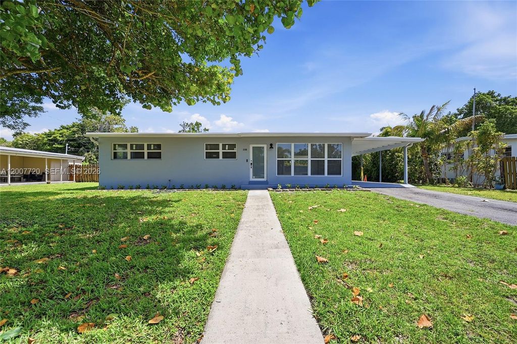 Photo of 6900 NW 14th St, Plantation, FL 33313 (MLS # A12007720)