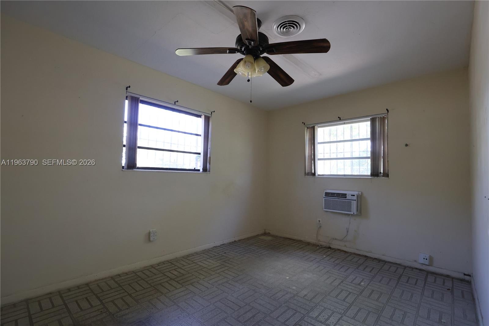 DARLINGTON MANOR - Residential