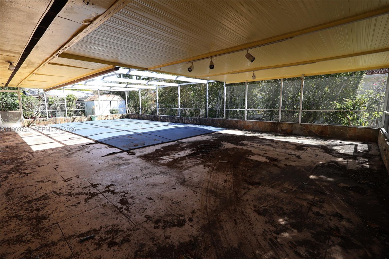 DARLINGTON MANOR - Residential