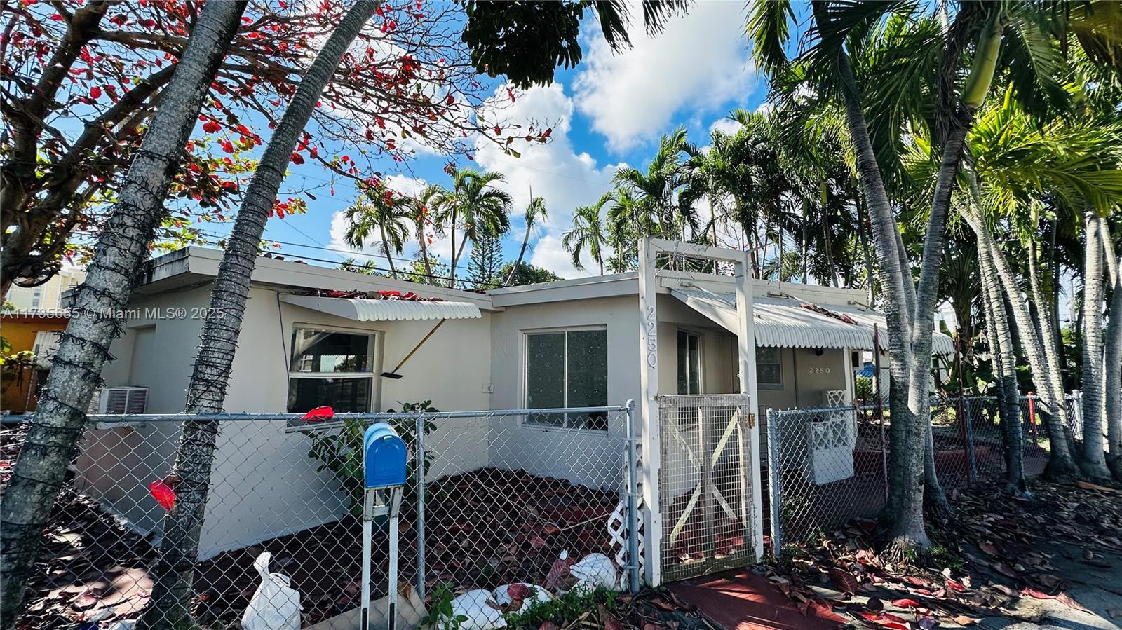 Rental Property at 2250 Ne 136th St, North Miami Beach, Miami-Dade County, Florida - Bedrooms: 3 
Bathrooms: 1  - $2,500 MO.