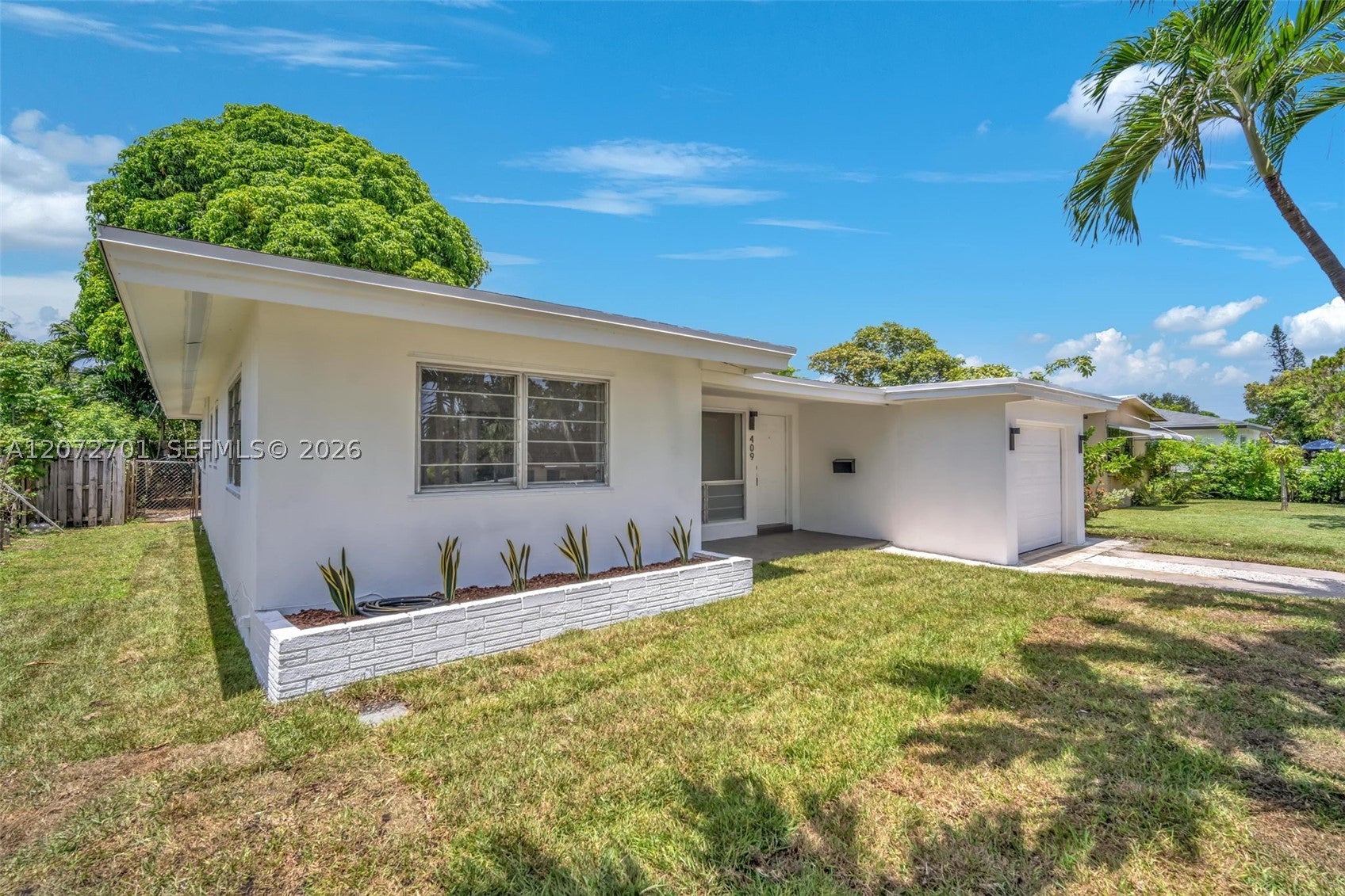 409 NW 17th Ave