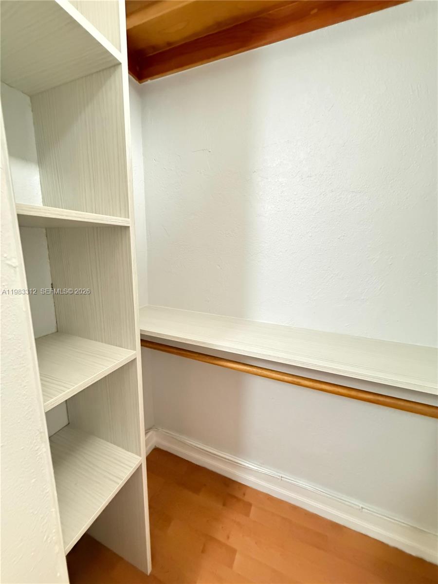 THE DOVE CONDO - Residential Lease