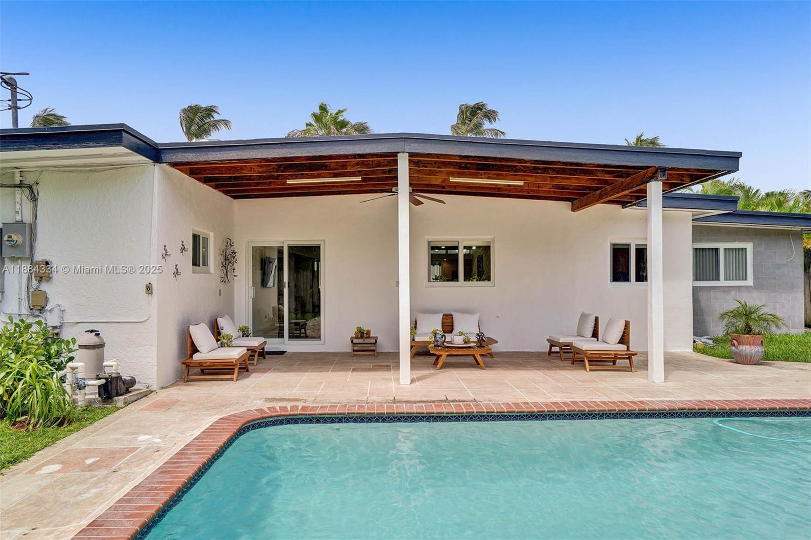 SKY LAKE - Residential