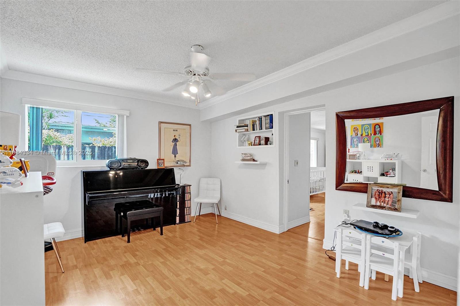 SKY LAKE - Residential