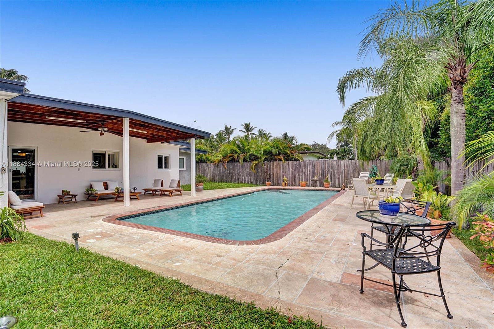 SKY LAKE - Residential