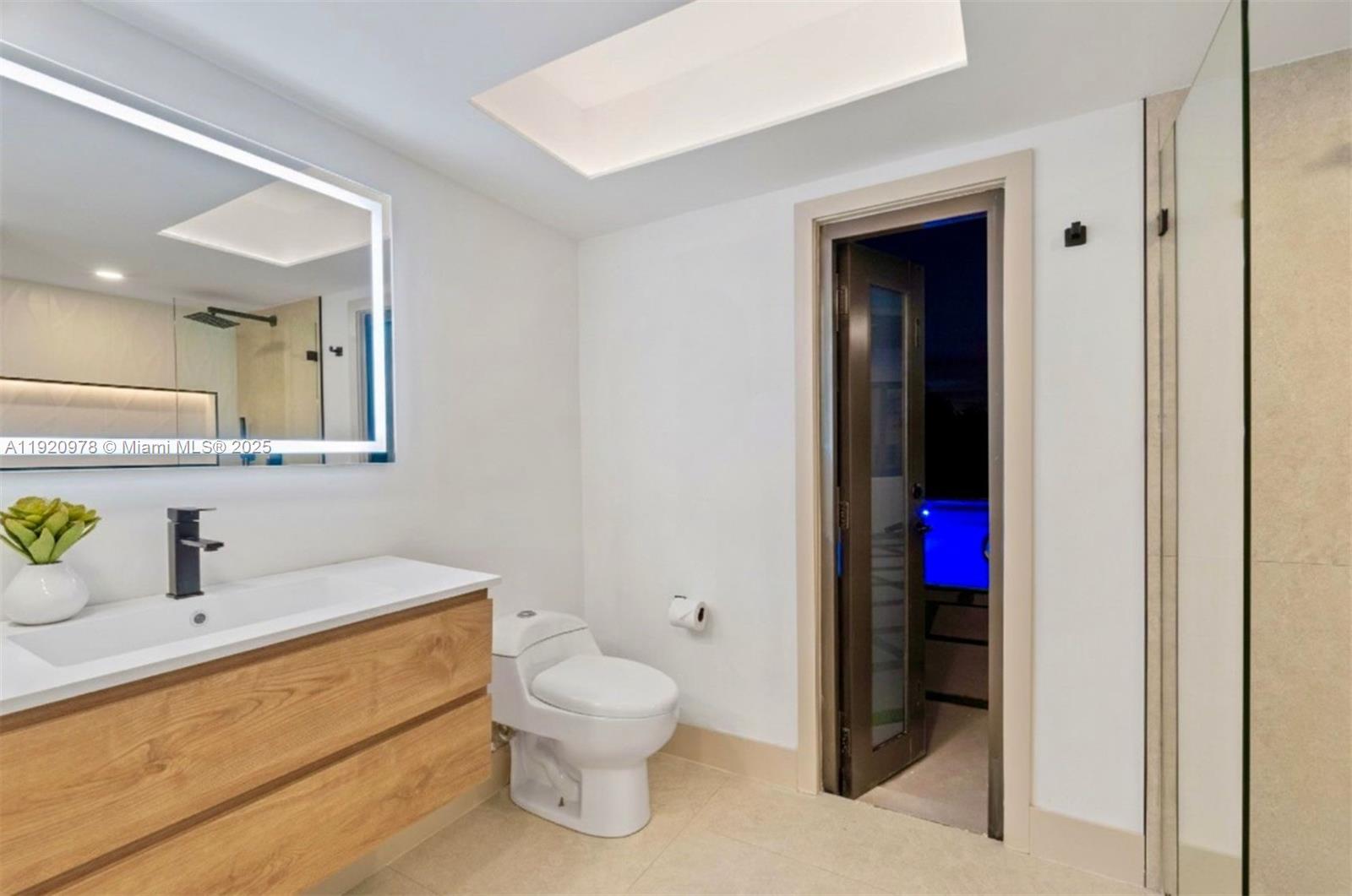 PLANTATIONS SECLUDED GARD - Residential