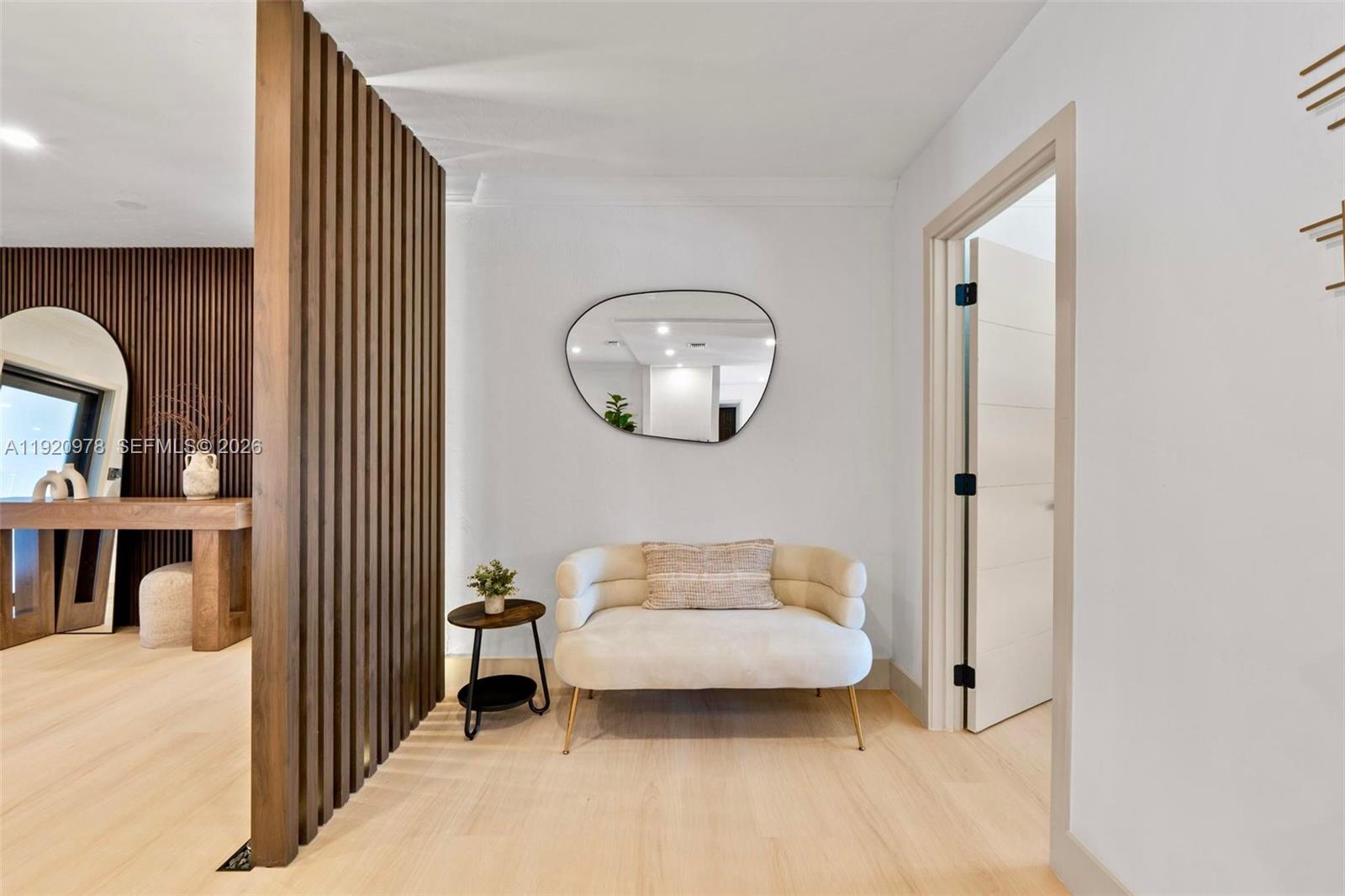 PLANTATIONS SECLUDED GARD - Residential