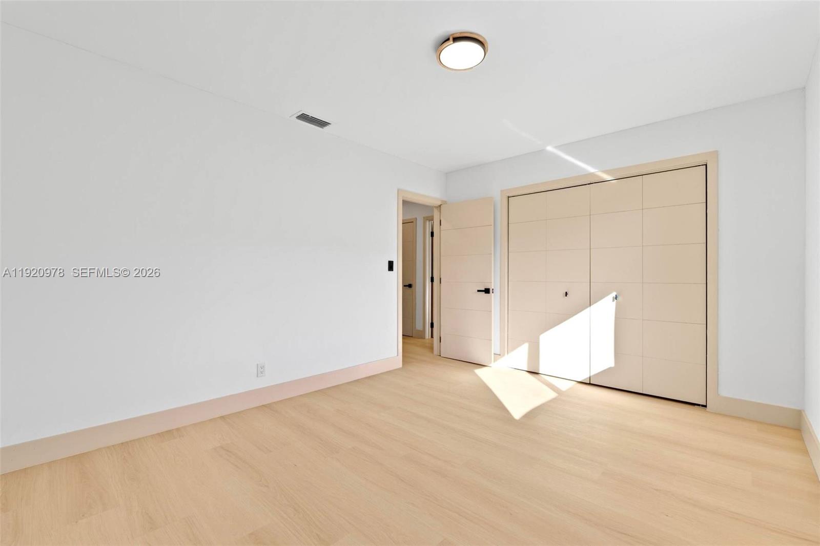 PLANTATIONS SECLUDED GARD - Residential