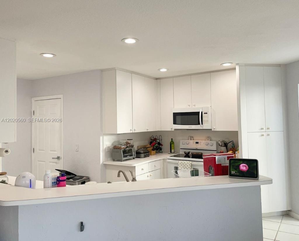 BALBOA POINT BOCA GOLF & - Residential