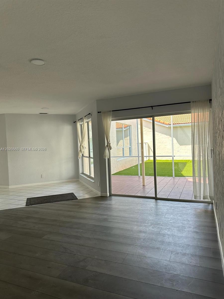 BALBOA POINT BOCA GOLF & - Residential