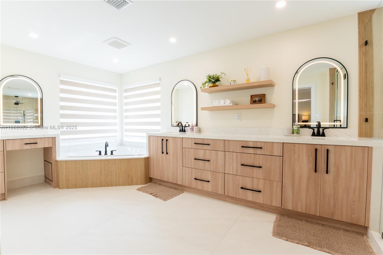 SUNSET FALLS PLAT 1 - Residential