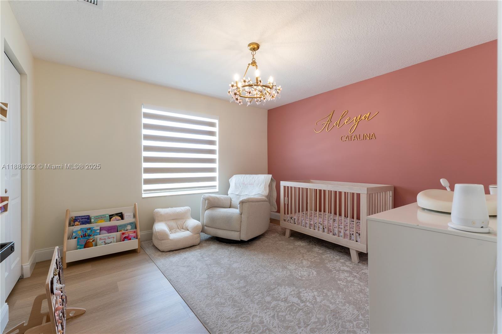 SUNSET FALLS PLAT 1 - Residential