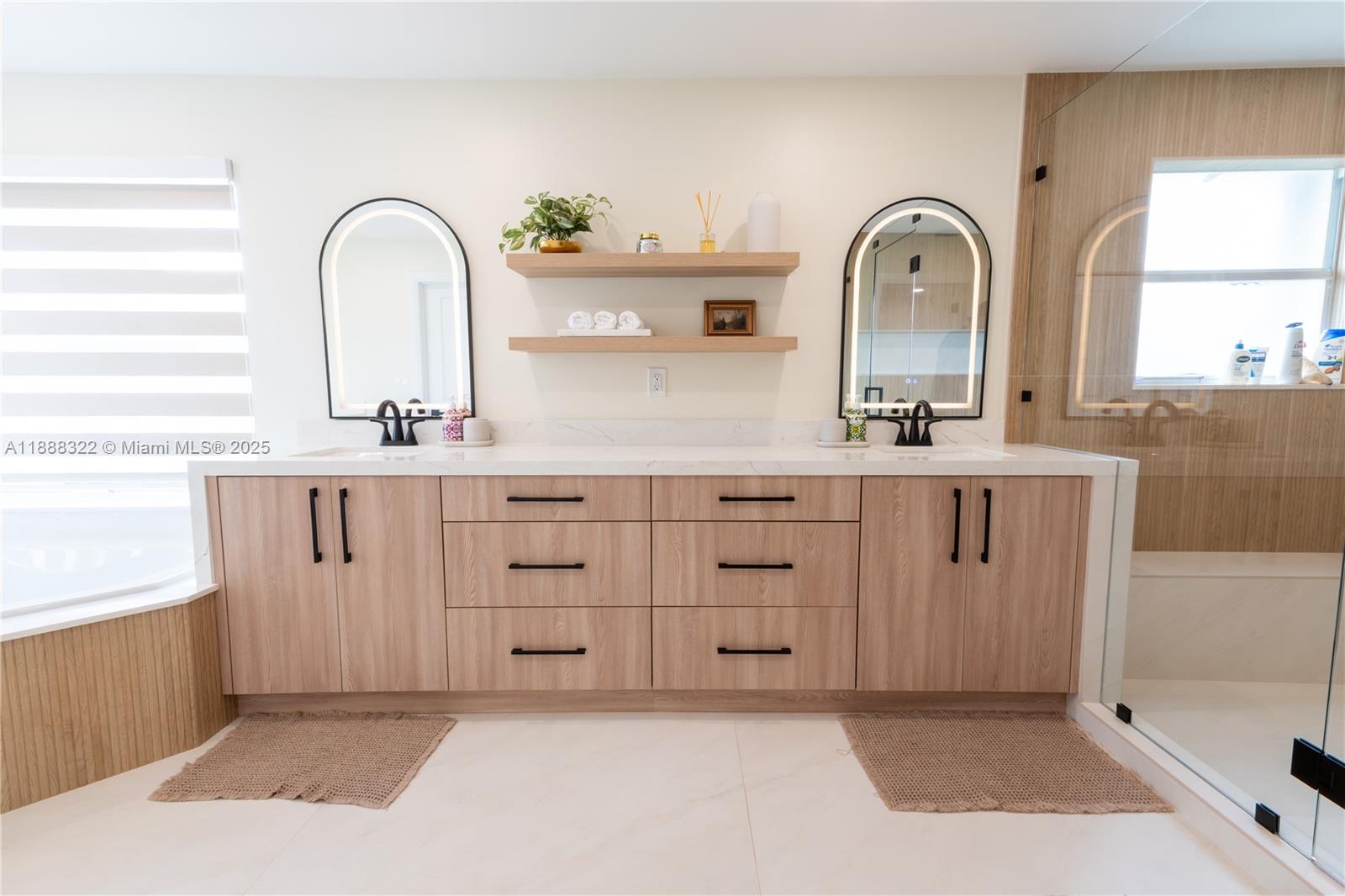 SUNSET FALLS PLAT 1 - Residential
