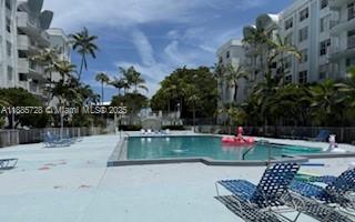 492 NW 165th St Rd C-110