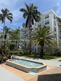 492 NW 165th St Rd C-110