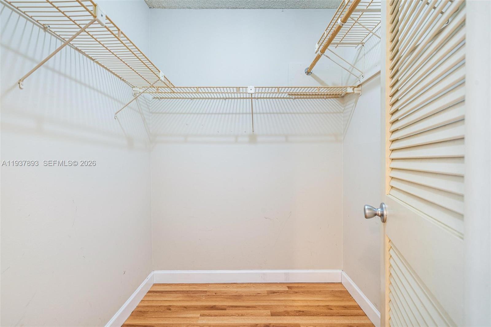 NO 5 PALM-AIRE AT CORAL K - Residential