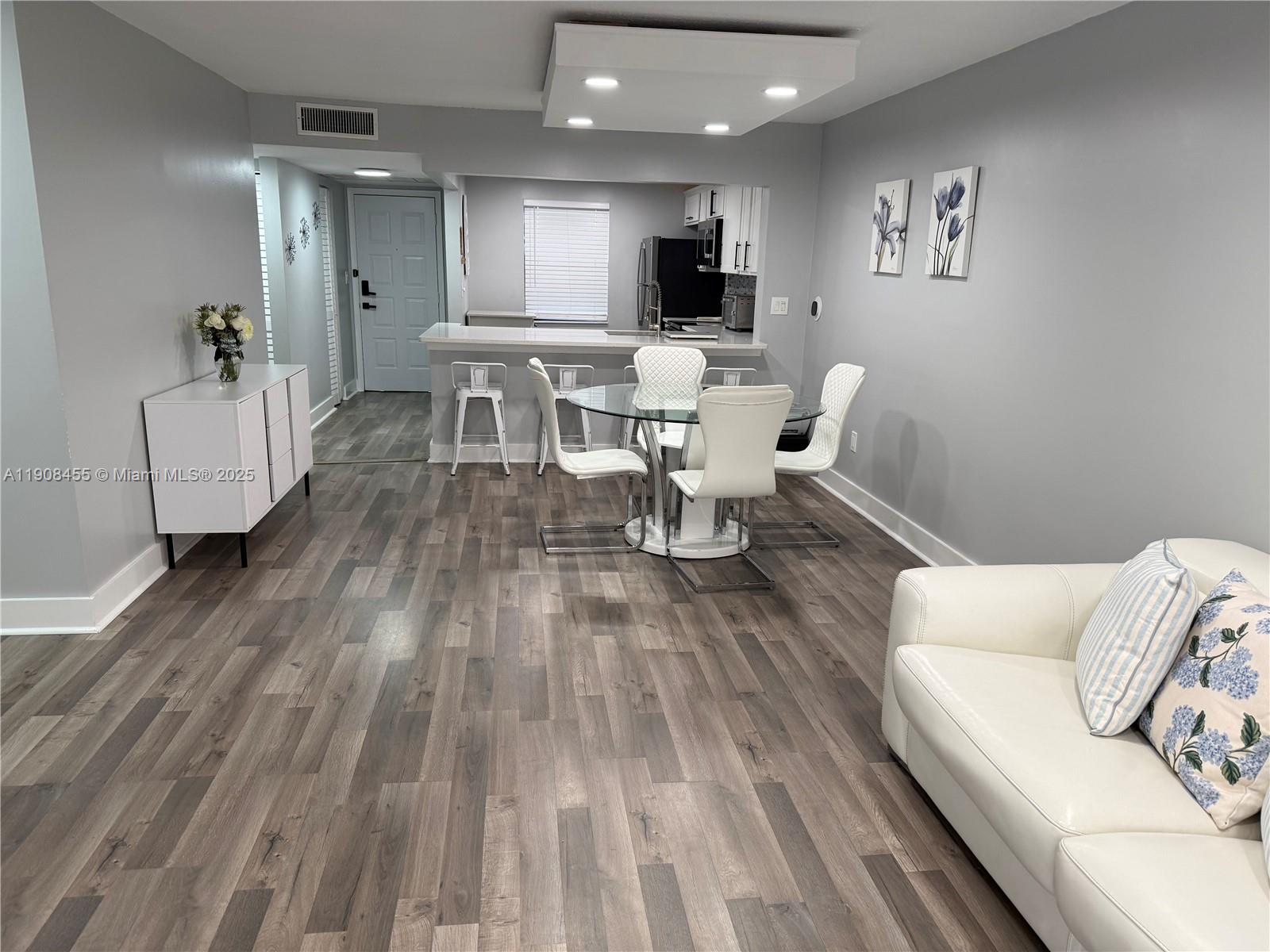 BOCA GLADES CONDO A THRU - Residential