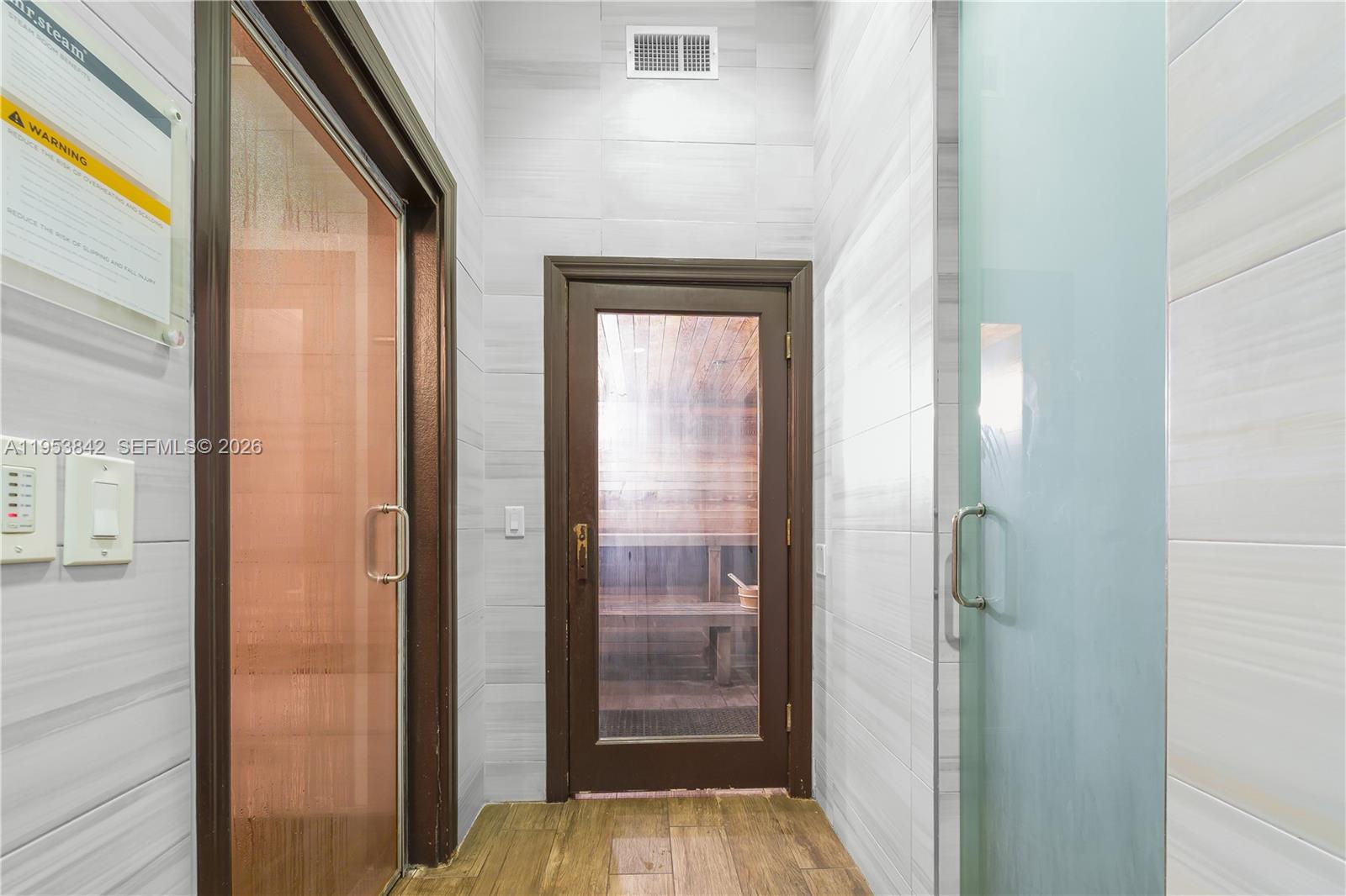 CUTLER CAY - Residential