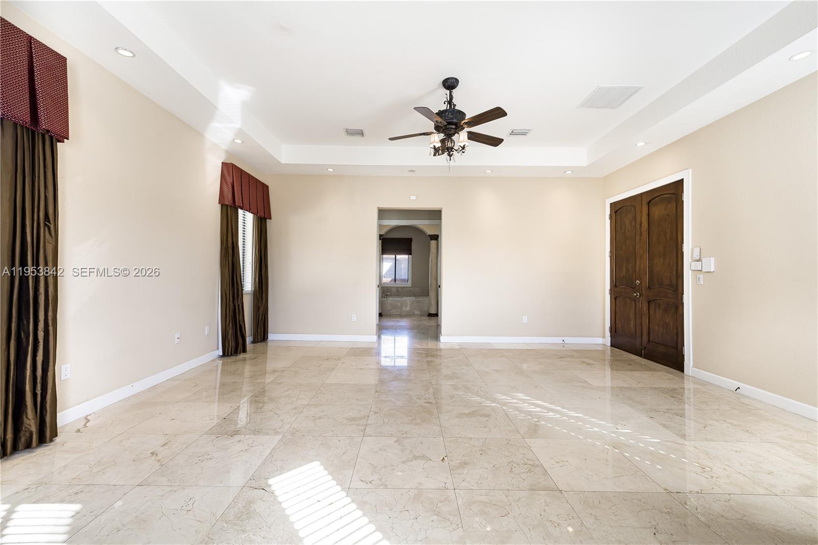 CUTLER CAY - Residential