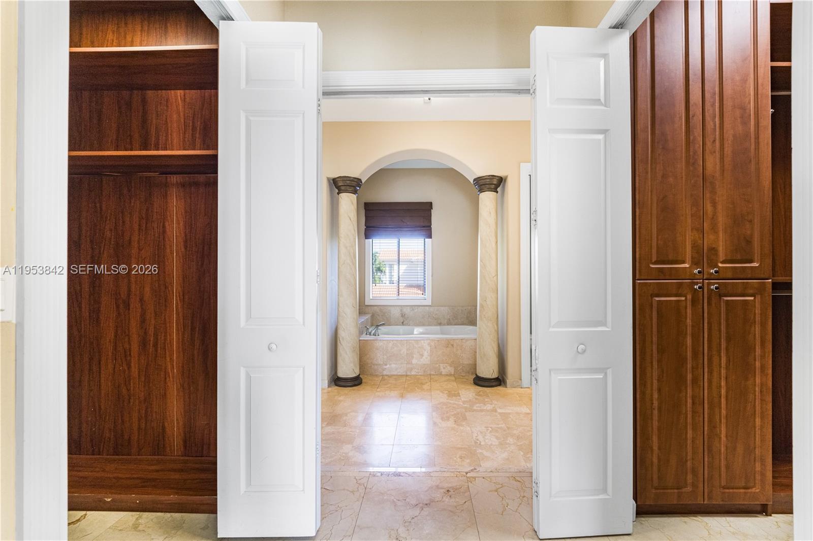 CUTLER CAY - Residential