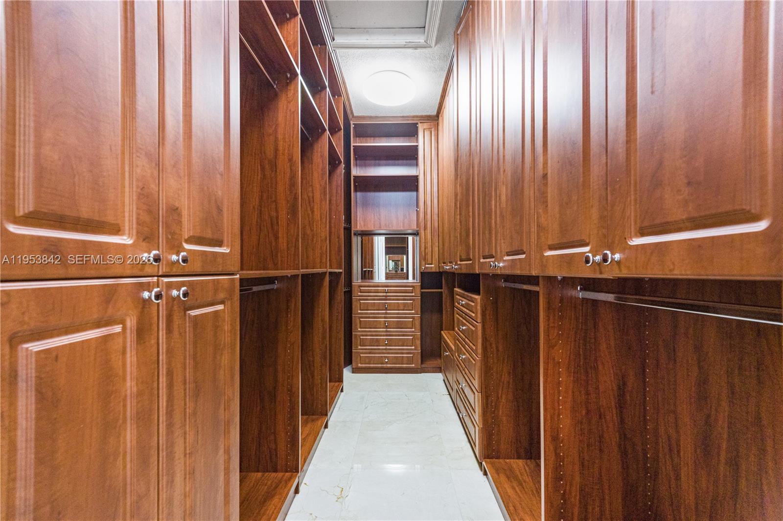 CUTLER CAY - Residential