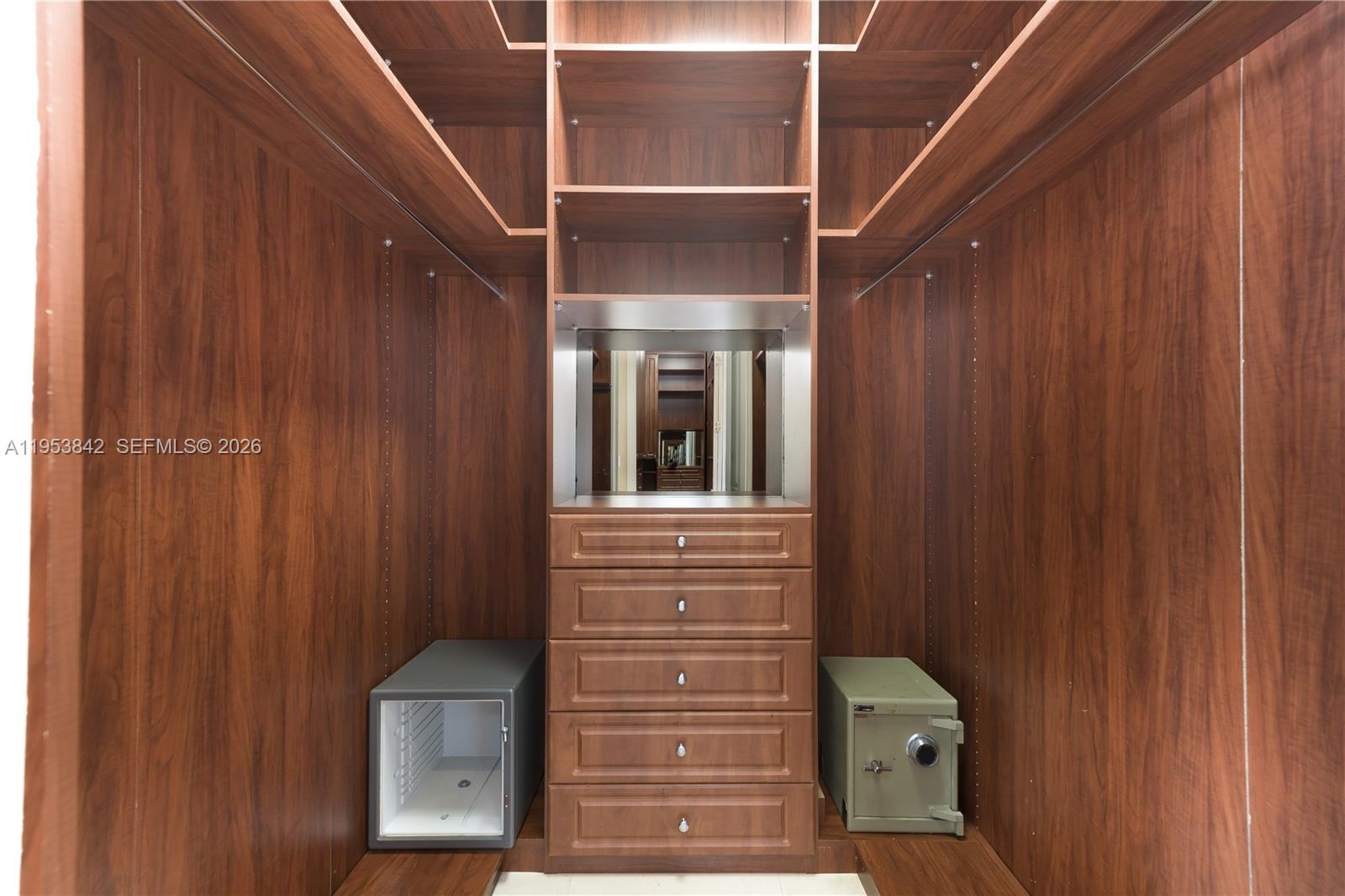 CUTLER CAY - Residential